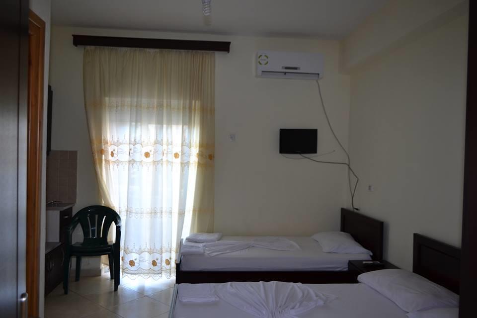 John Apartments Ksamil Extérieur photo