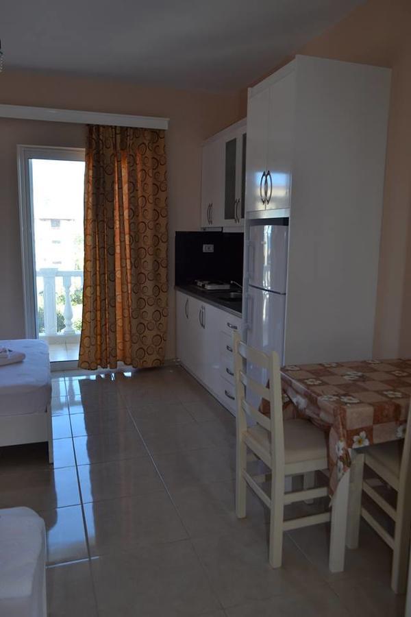 John Apartments Ksamil Extérieur photo